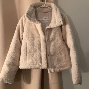 Abercrombie & Fitch mini puffer